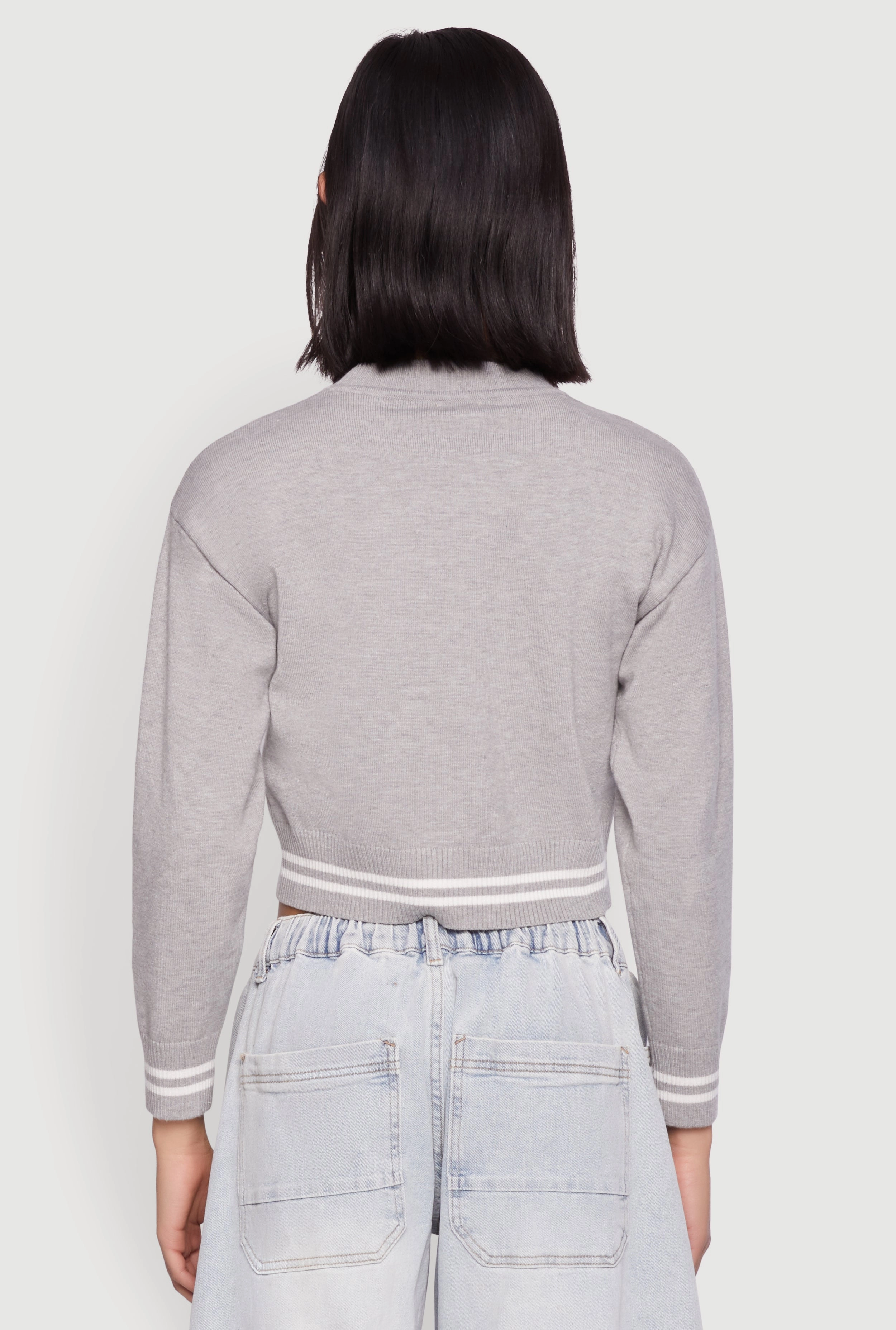 06 Cropped Sweater