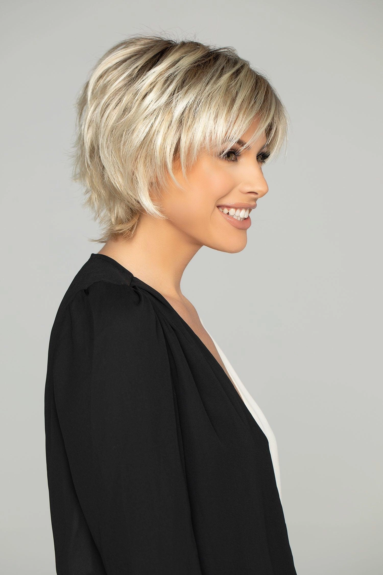 589 Ellen by WigPro: Synthetic Wig