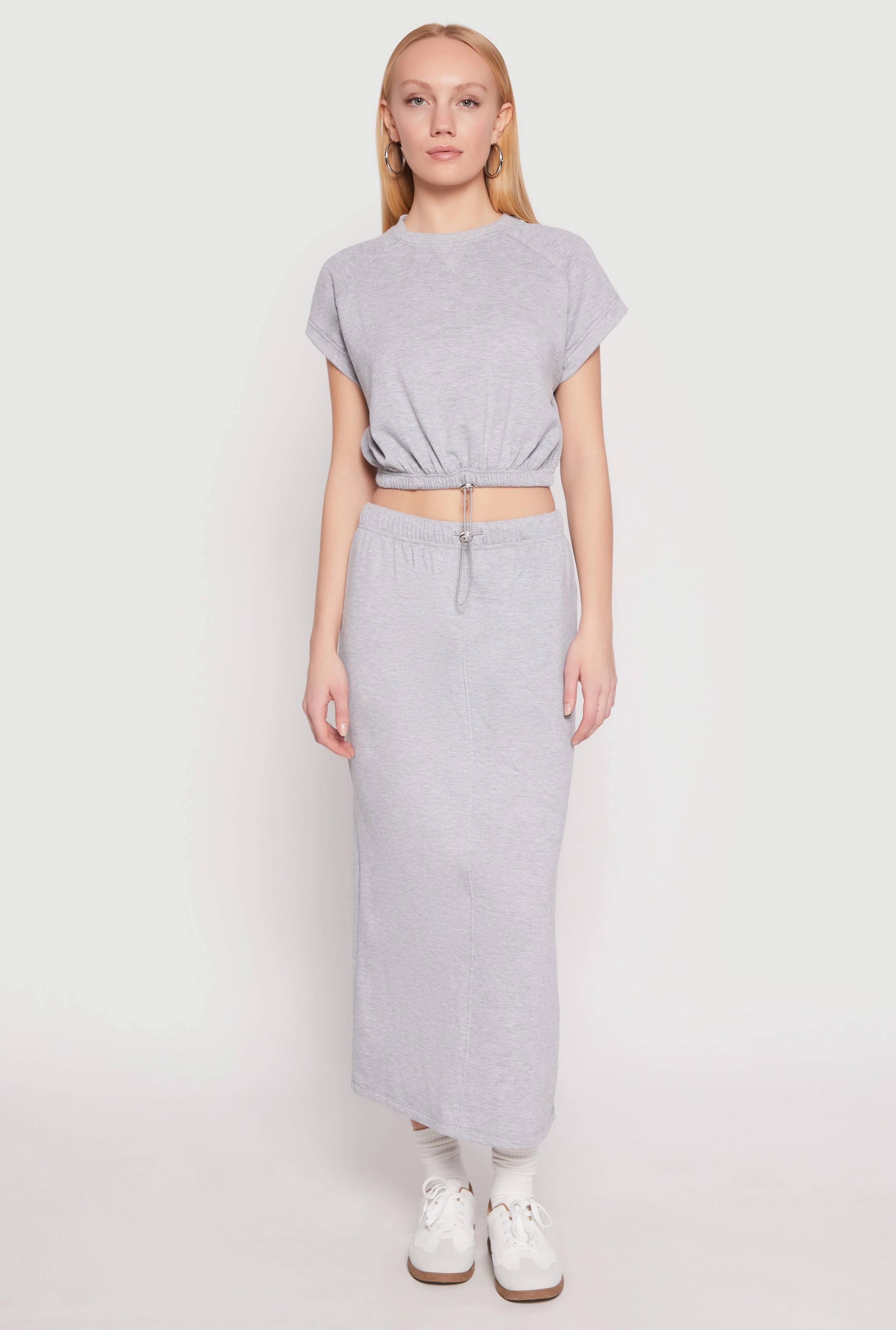 Almost Famous Short Sleeve Cropped Sweatshirt