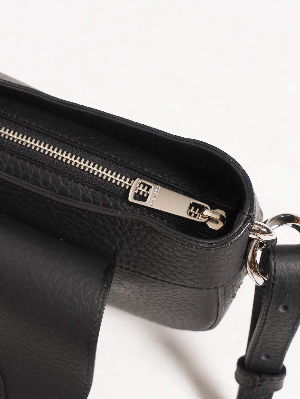 Bag with Black Nickel Details