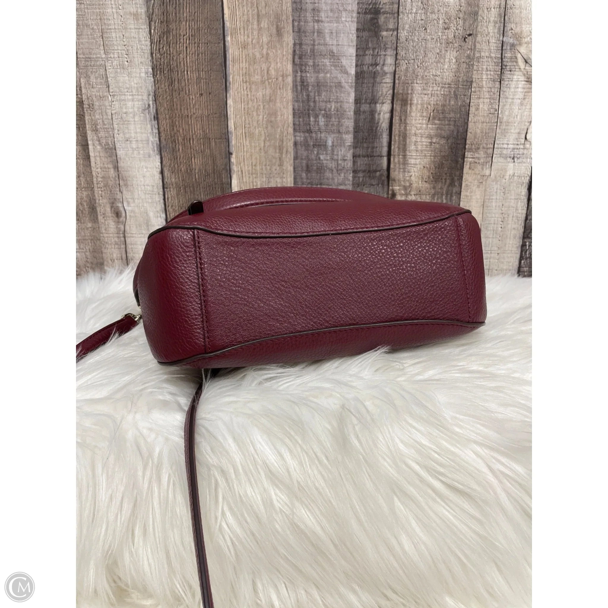 Crossbody Designer By Kate Spade, Size: Medium