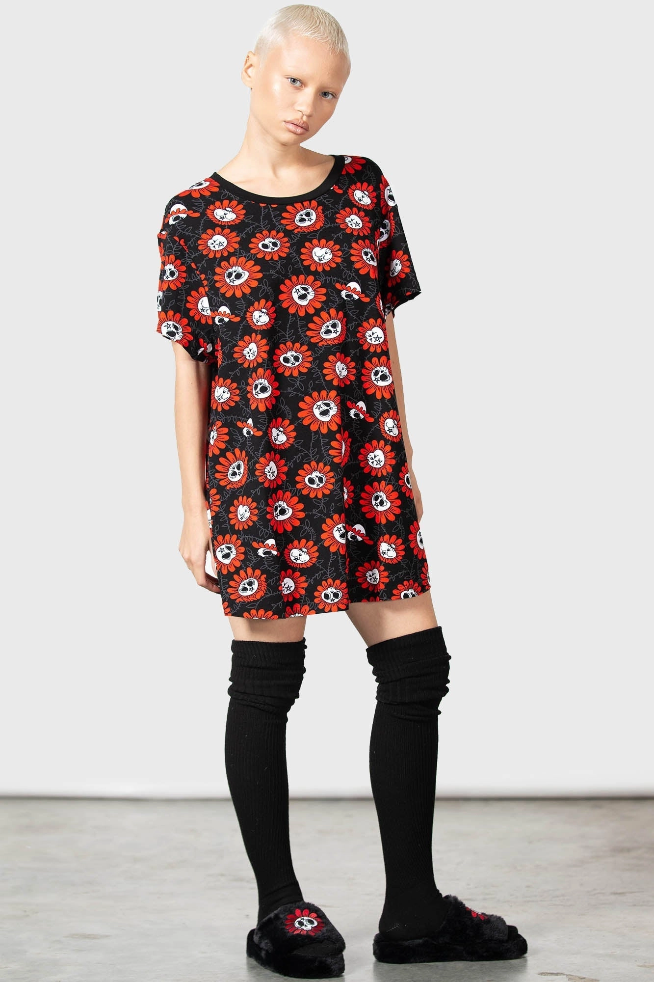 Gloomy Blossom Lounge Shirt - Resurrect