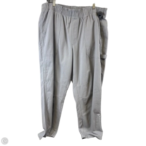 Pants Cropped By Old Navy In Grey, Size: 16
