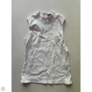 Top Sleeveless By Cyrus Knits In White, Size: M
