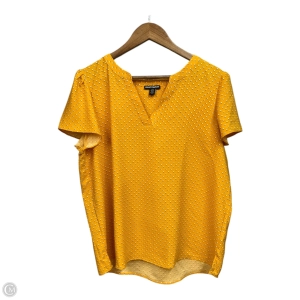 Top Sleeveless By Hilary Radley In Yellow, Size: L