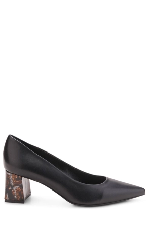 Tracy Heel